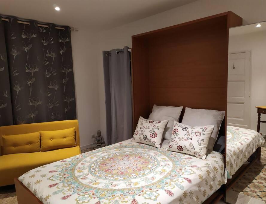 Charmant Studio Au Coeur De קסיס מראה חיצוני תמונה